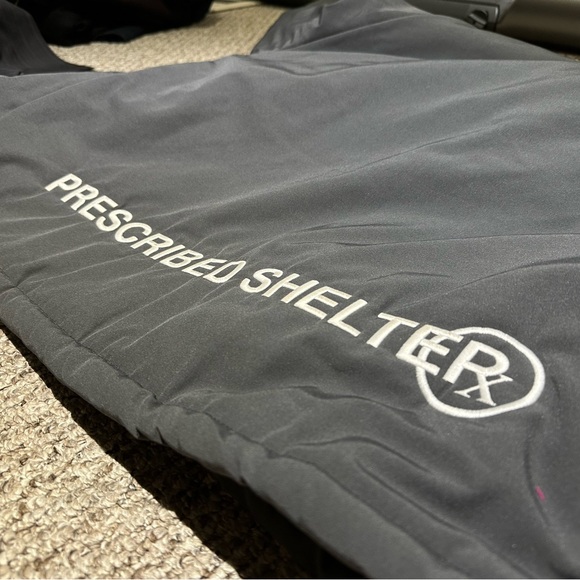 1 of 1 Puffer Jacket - Picture 5 of 5